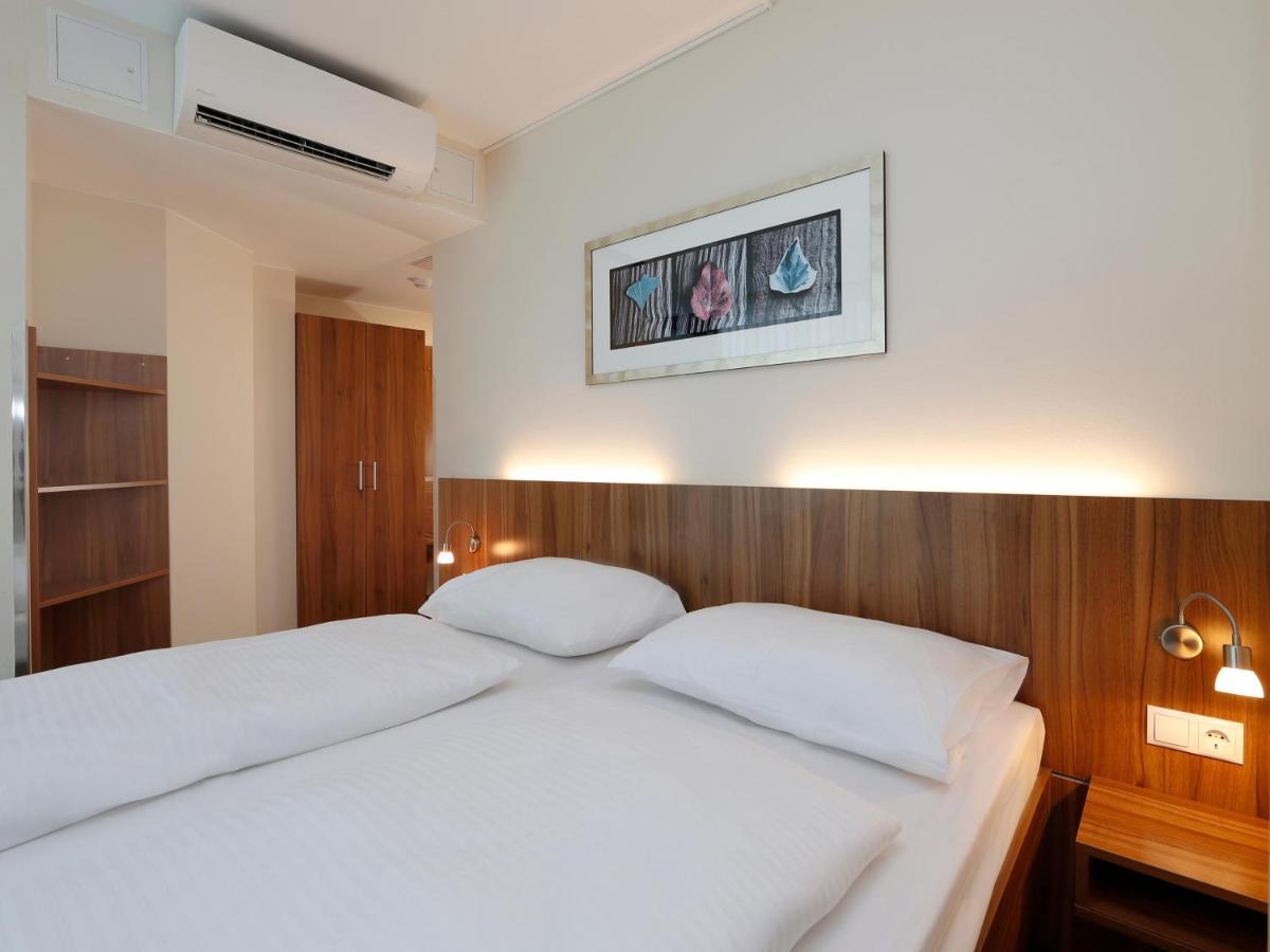 B&B Hotel Berlin-Mitte Dış mekan fotoğraf
