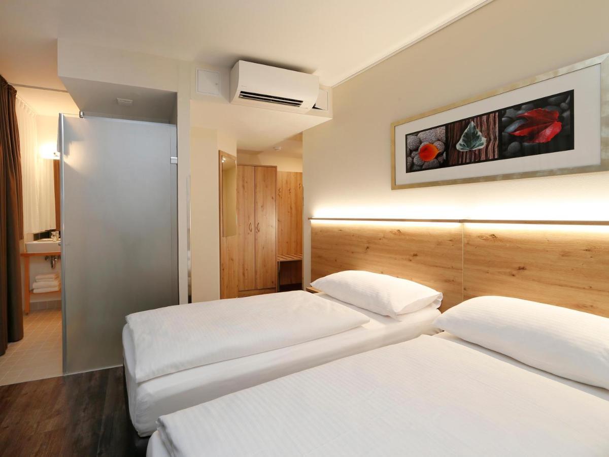 B&B Hotel Berlin-Mitte Dış mekan fotoğraf