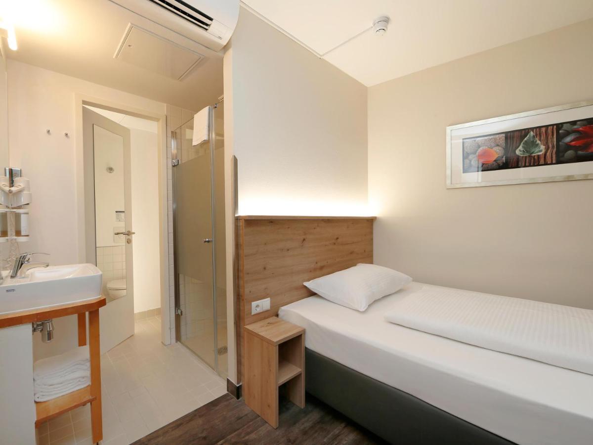 B&B Hotel Berlin-Mitte Dış mekan fotoğraf